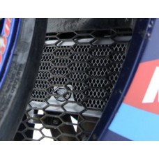 R&G Racing Oil Cooler Guard for Suzuki GSX-R1000 K3-K8 '96-'22 R&G Racing Oil Cooler Guard for Suzuki GSX-R1000 K3-K8 '96-'22